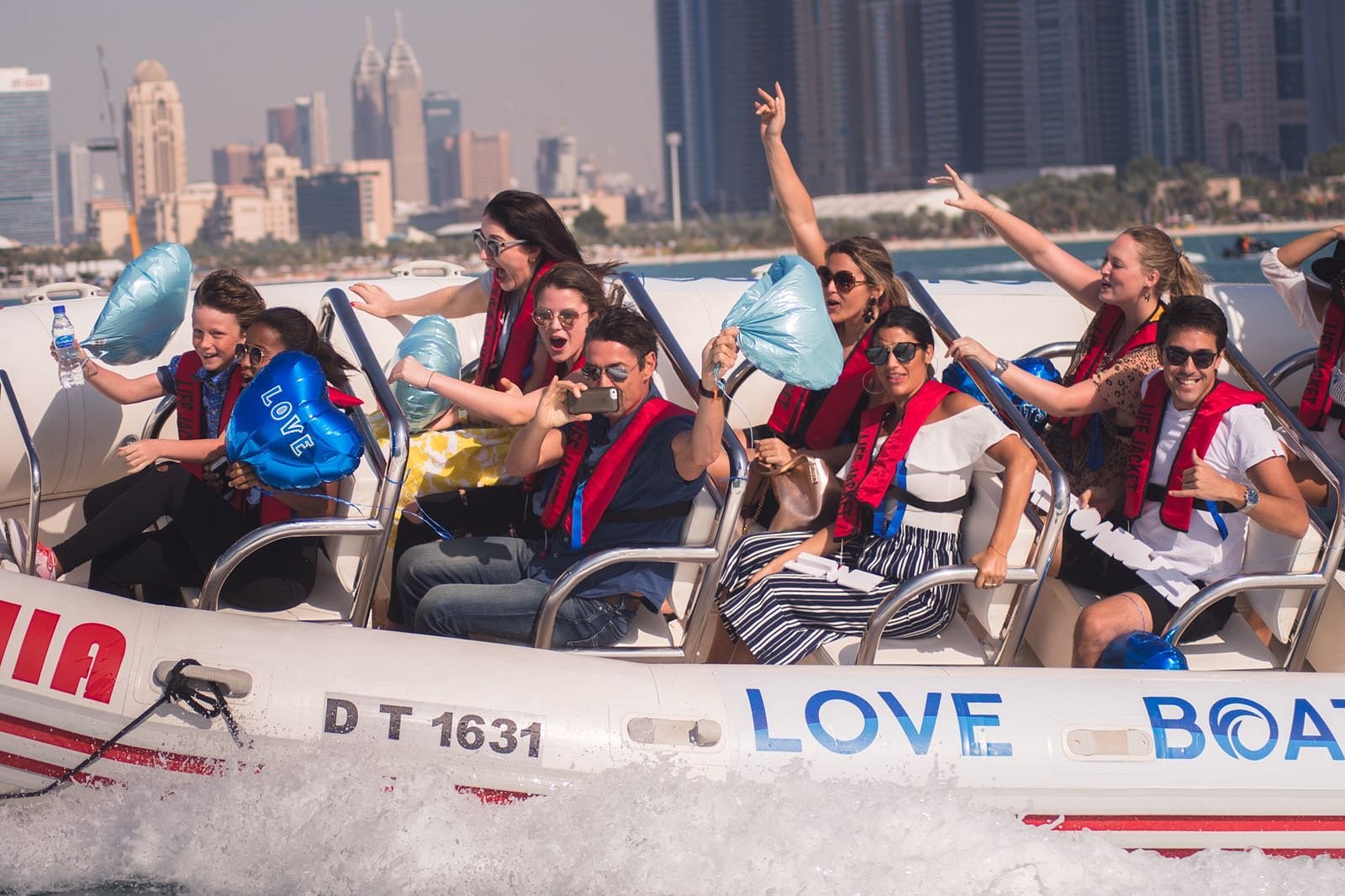Love Boats Dubai