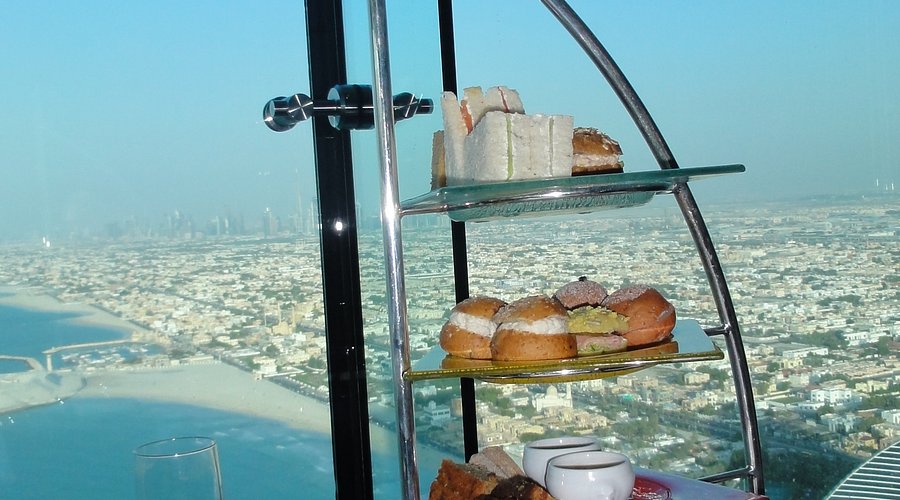 SKYVIEWS + BEVERAGE